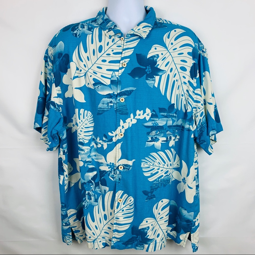 Tommy Bahama Original Fit Hawaiian Shirt